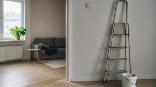Pár s hypotekárnym poradcom po skončení fixácie úveru